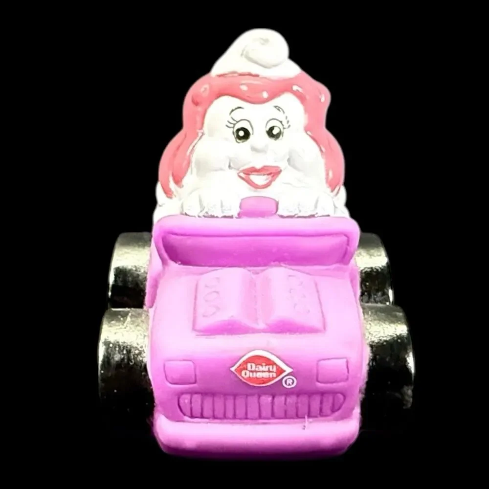 Dairy Queen Kid Cruisers Free Wheelers Sundae's Sassy Chassis Kids Meal Toy 2000